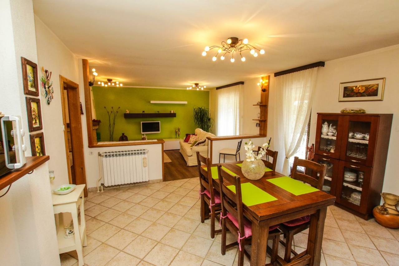 Apartment Dori Пореч Екстериор снимка